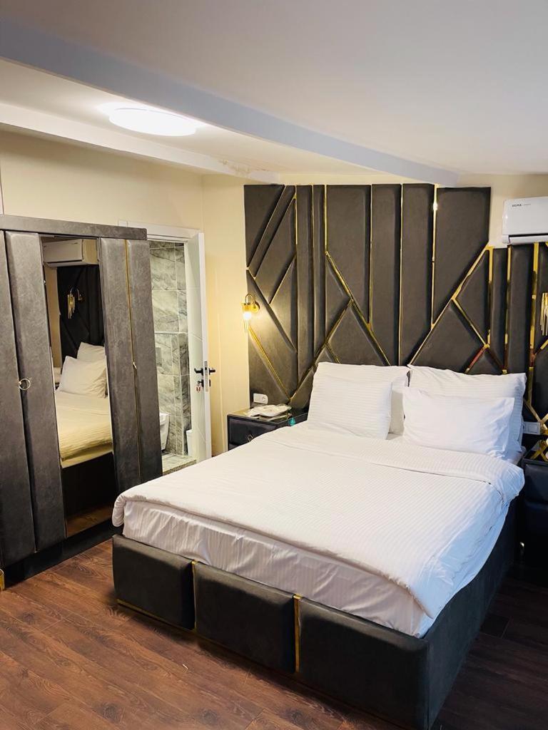 Aymira Suite Hotel Istanbul Rom bilde