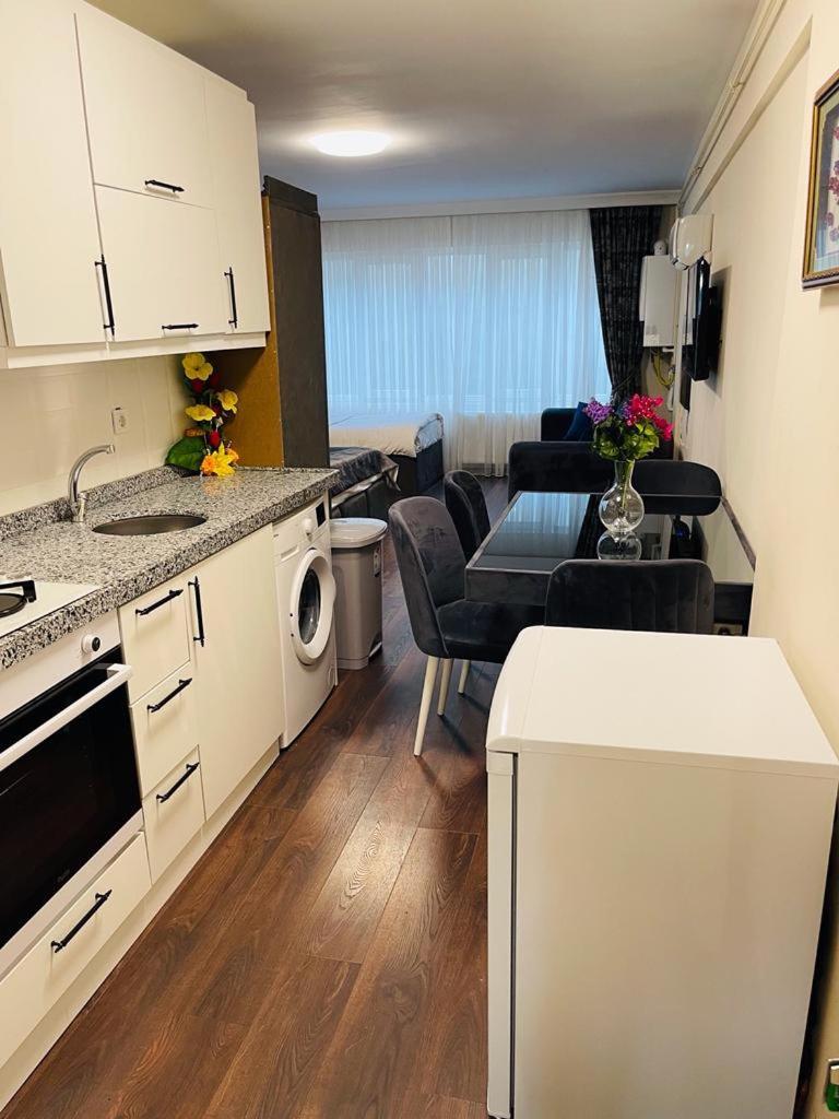 Aymira Suite Hotel Istanbul Rom bilde